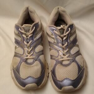 Ryka women's Size 9 sneakers.